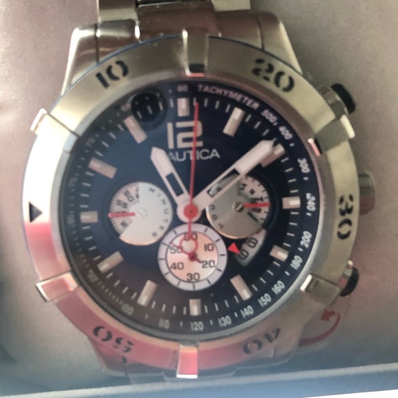 Watch - Picture 4 of 4